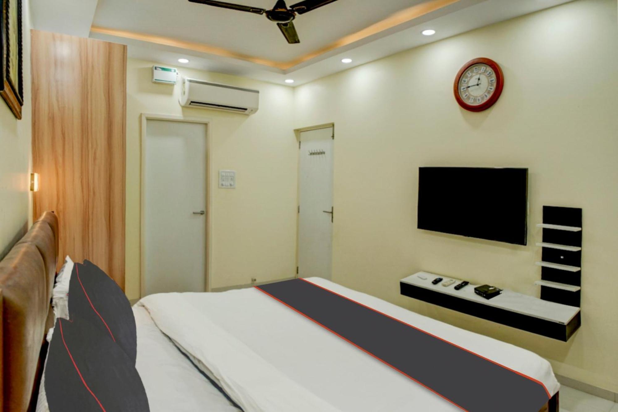 Flagship Santoshi Holiday Home Dabolim Εξωτερικό φωτογραφία